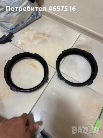 Основа захващане големите предни говорители корите на Golf 5 само за 10лв. бр. 1K4035217 1K4035218, снимка 2 - Части - 52516726