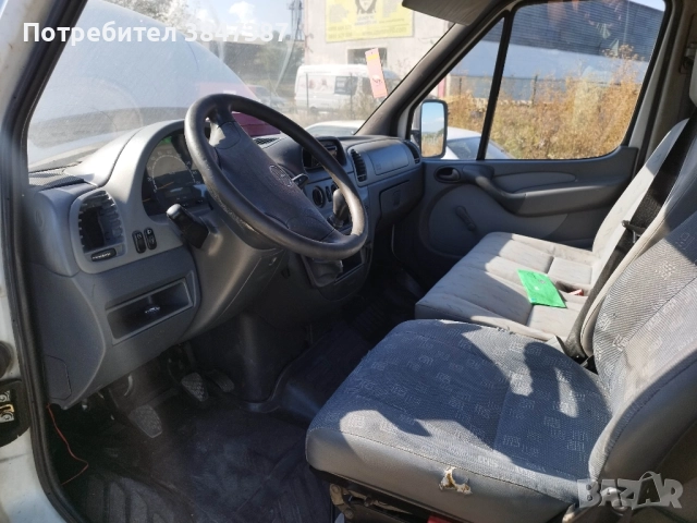 Мерцедес Спринтер 208CDI на части, снимка 7 - Бусове и автобуси - 51734167