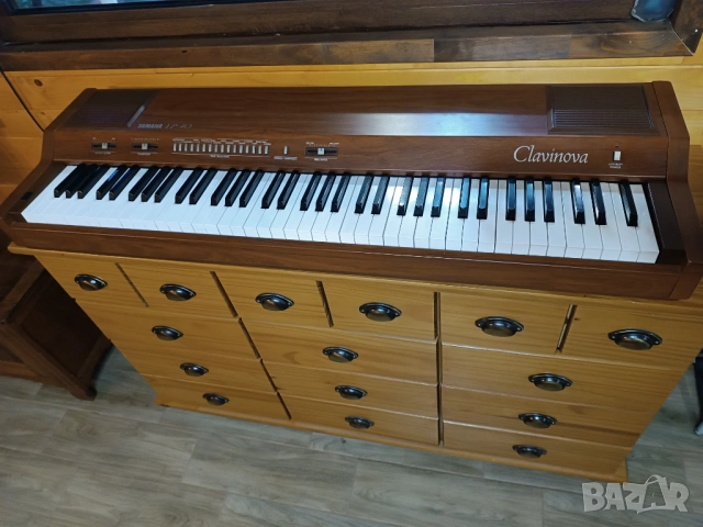 Дигитално пиано Yamaha YP40 Clavinova , снимка 4 - Пиана - 53055778