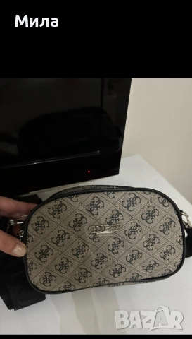 Чанта Guess , снимка 3 - Чанти - 51524632