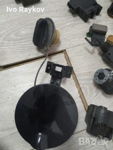 Капачка резервоар и врата за SAAB 93 , 900 , coupe