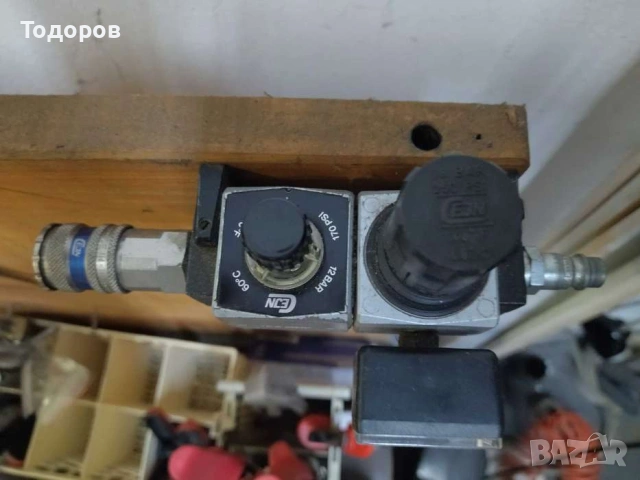 Пневматичен такер JOSEF KIHLBERG AB model 20 и филтърна група, снимка 7 - Други машини и части - 54009887