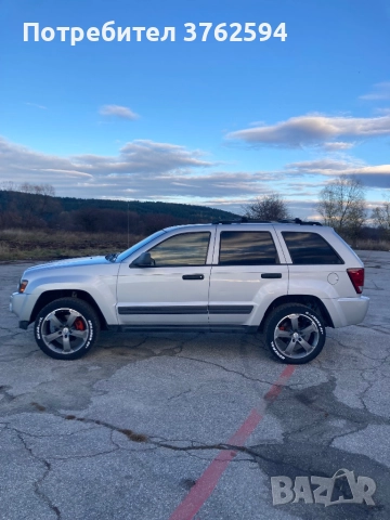 Jeep Grand Cherokee 3.7v6 Laredo, снимка 5 - Автомобили и джипове - 52406247
