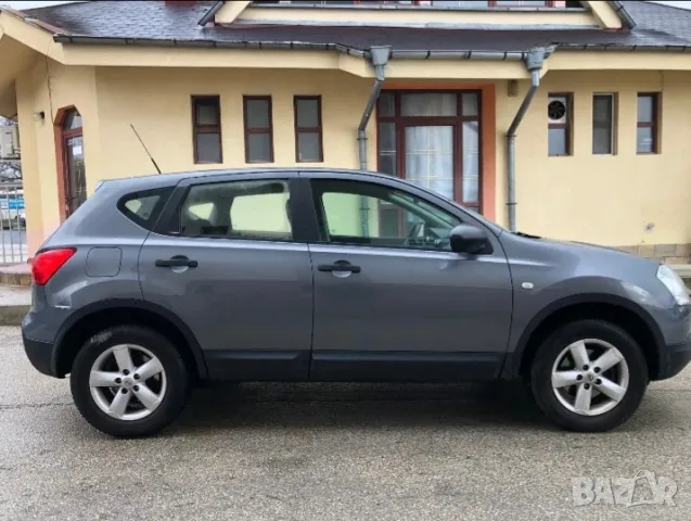 Nissan Qashqai, снимка 4 - Автомобили и джипове - 48415259