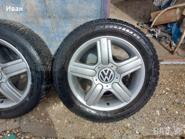 Оригинални Алуминиеви джанти 15 VW Fox Polo с 5 болта зимни гуми , снимка 5 - Гуми и джанти - 49868258