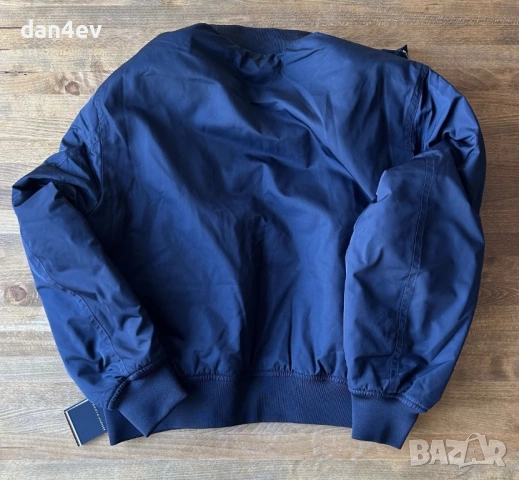 Яке бомбър Tommy Hilfiger в синьо, снимка 9 - Якета - 54196101