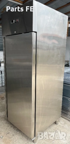 Професионален фризер вертикален profesionalen vertikalen frizer