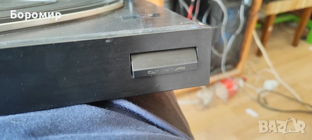 Грамофон Akai AP M300 Полуавтоматичен , снимка 4 - Грамофони - 53665268