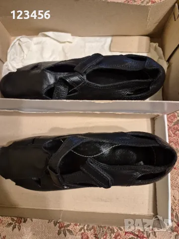 Нови черни полуотворени обувки на платформа, снимка 6 - Дамски ежедневни обувки - 50292703