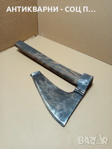 Соц Стар Дърводелски Инструмент Сечиво Голяма Брадва Кривица.