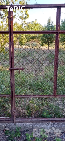 Гаражна врата