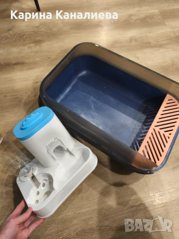 Котешка тоалетна и купички