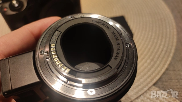 Canon EOS M50 + допълнителна батерия, 128 GB карта., снимка 9 - Фотоапарати - 53611031