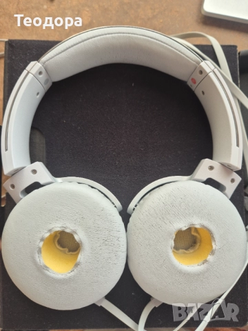 Слушалки Sony MDR-XB550, снимка 3 - Слушалки и портативни колонки - 52961332