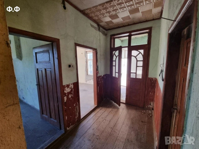 Къща  в село Кесарево , снимка 14 - Къщи - 53874478