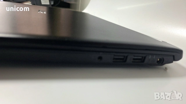 15.6" Acer Aspire 5 i5 7th 8GB 256GB SSD, снимка 4 - Лаптопи за работа - 53888265