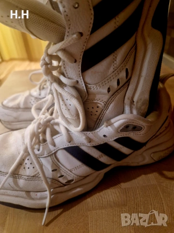 Adidas маратонки оригинални , снимка 3 - Маратонки - 54140500