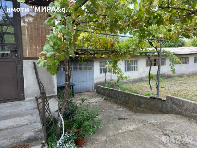 Къща с двор в кв.Болярово,гр.Хасково, снимка 3 - Къщи - 53897578