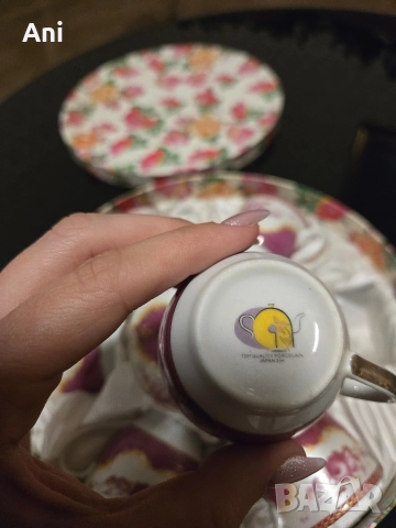 Страхотен сервиз за кафе от ЯПОНСКИ ПОРЦЕЛАН, снимка 6 - Сервизи - 52774645