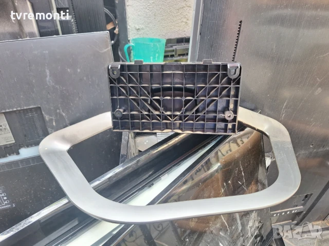 оригинална стойка MAZ637089 телевизор LG модел 39LA620S