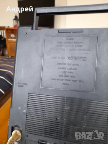 Старо радио,радиоприемник Меридиан 236, снимка 4 - Антикварни и старинни предмети - 49637952