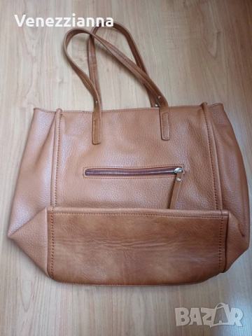 Дамска Чанта цвят Камел, снимка 3 - Чанти - 53284931