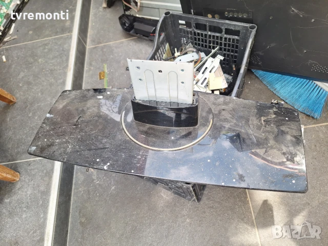 оригинална стойка телевизор LG модел 37LF66