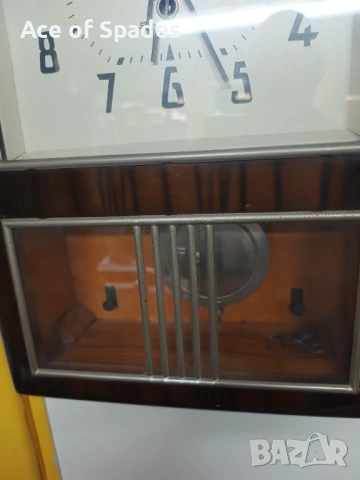 Стар Стенен Часовник ЯНТАР Сделано в СССР Работещ , снимка 3 - Антикварни и старинни предмети - 53898779