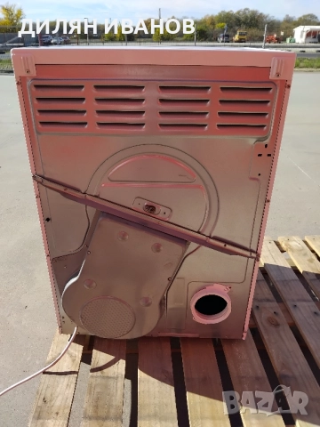 Сушилня Hotpoint вентилирана , снимка 4 - Сушилни - 52407856