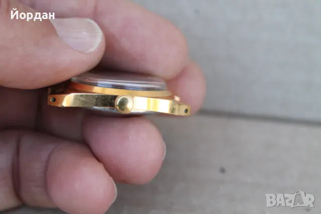 СССР дамски/детски позлатен часовник ''Заря''  /17 камъка/, снимка 3 - Други - 50099386