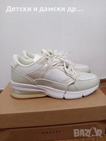 Дамски маратонки Cruyff 39 номер Нови 