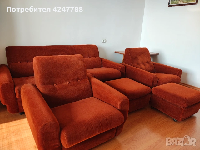 Холна гарнитура - разтегателен диван, два фотьойла и две табуретки, снимка 2 - Дивани и мека мебел - 53776515