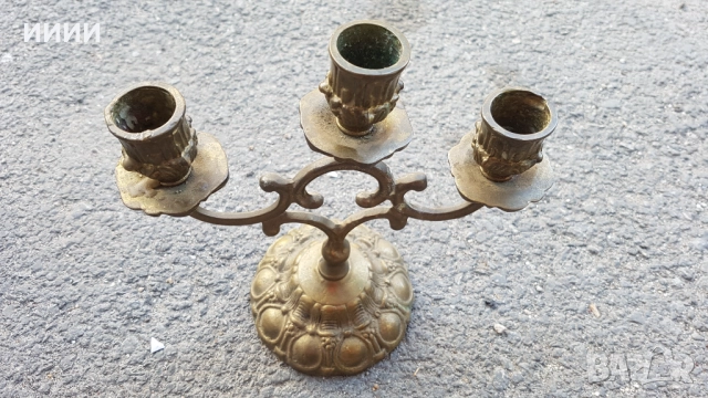 Бронзов свещник 