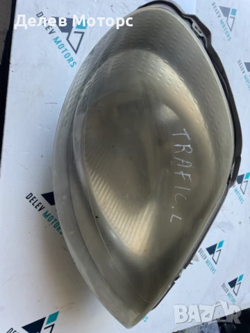 Фар десен 0301152601 за Renault Traffic, Рено Трафик