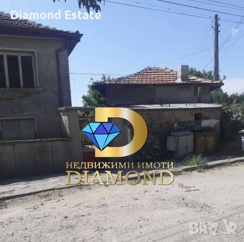 Двуетажна къща в село Дълбок извор, общ. Първомай, снимка 3 - Къщи - 51163611