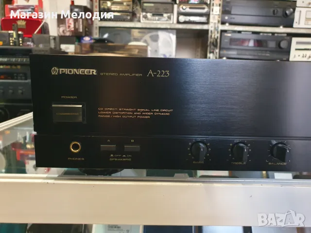 Усилвател Pioneer A-223 В отлично техническо и визуално състояние., снимка 3 - Ресийвъри, усилватели, смесителни пултове - 48414107