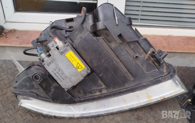 ляв, ксенонов фар- Hella, на части -Audi A6 c5, снимка 3 - Аксесоари и консумативи - 51692777