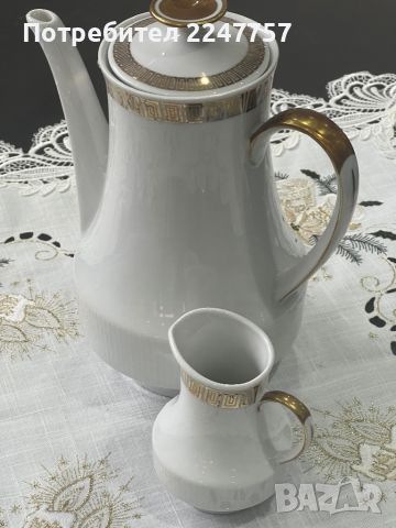 Чайник с латиера порцелан , снимка 1 - Сервизи - 45102442