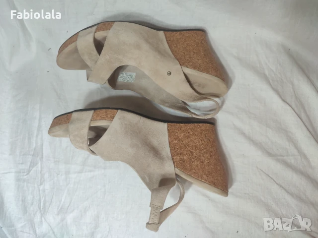 UGG wedge heel sandal 41, снимка 15 - Дамски обувки на ток - 51028623