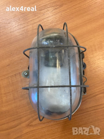 Продавам три броя влагозащитени осветителни тела - 30 лева обща цена, снимка 5 - Външни лампи - 52242785