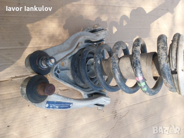 Преден Макферсън за Ауди А4 2004 год. 1.9 Тди., снимка 3 - Части - 53850622