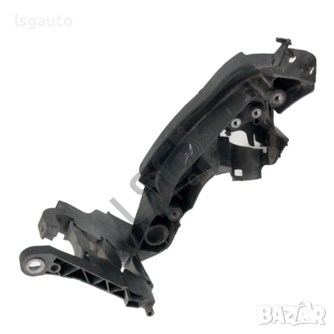 Държач десен фар AUDI A4 (B8) 2008-2015 ID:148983, снимка 2 - Части - 51605642