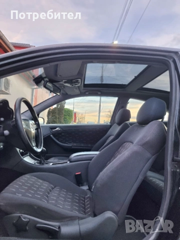 Mercedes-benz C200 Kompresor, снимка 10 - Автомобили и джипове - 53539727
