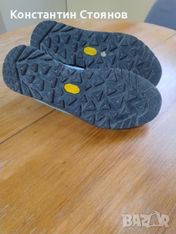 Туристически обувки Lowa, снимка 3 - Дамски ежедневни обувки - 52471679