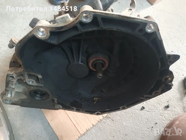 Скоростна кутия Opel Corsa B 1.0-12V 2000г., снимка 4 - Части - 50588848