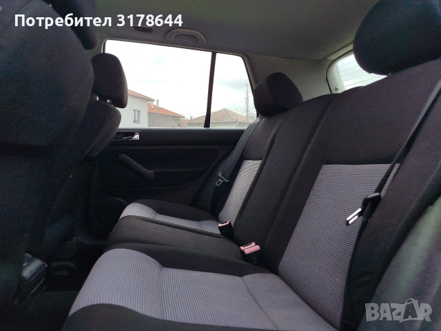 VW GOLF 1.9TDI.ITALIA, снимка 5 - Автомобили и джипове - 53932874