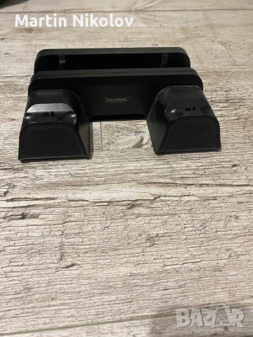 Ps 4 slim 1 TB с 2 игри, 2 джойскика, 2 move джойстика, VR, камера и подставка, снимка 7 - PlayStation конзоли - 53423882