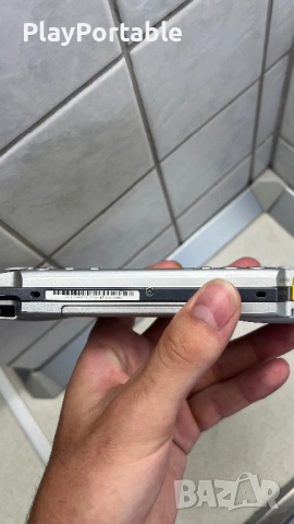 Modded PSP 1000 Ice Silver 64GB 70+ Games, снимка 7 - PlayStation конзоли - 54234694