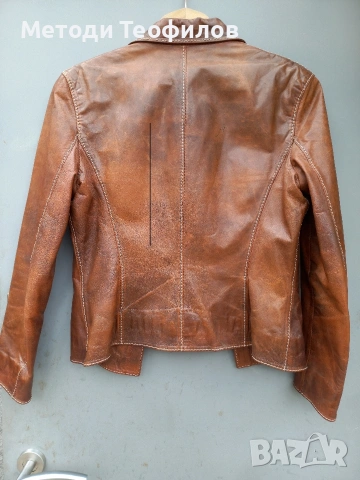Българско дамско кожено яке, снимка 3 - Якета - 54148886