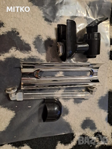 Монтажен нивомер с кран, снимка 2 - Други машини и части - 53387174